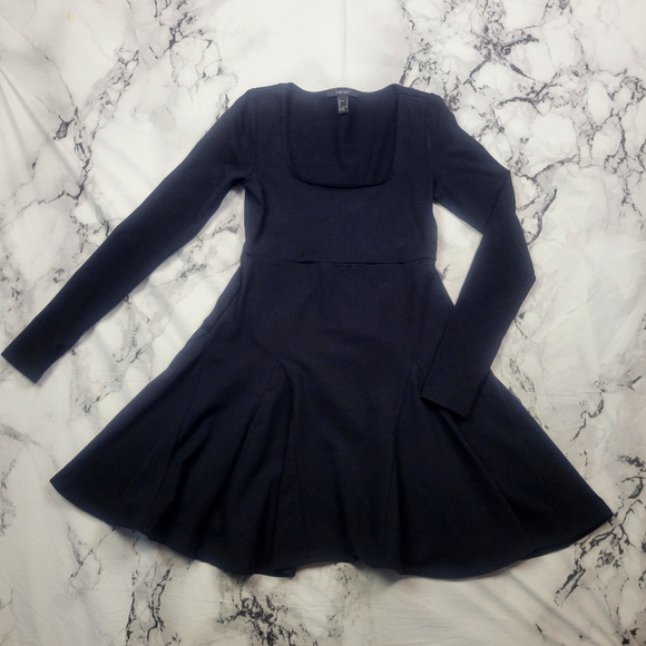 FOREVER 21 Black skater dress mini skirt length above knee size small NWT - Picture 1 of 14